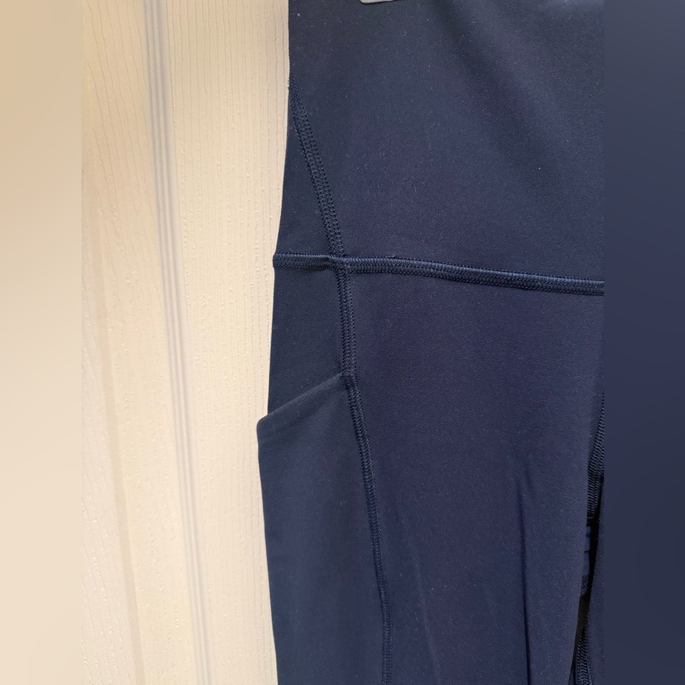 Lululemon True Navy Align High Rise Leggings w/ Pockets - Picture 3 of 6